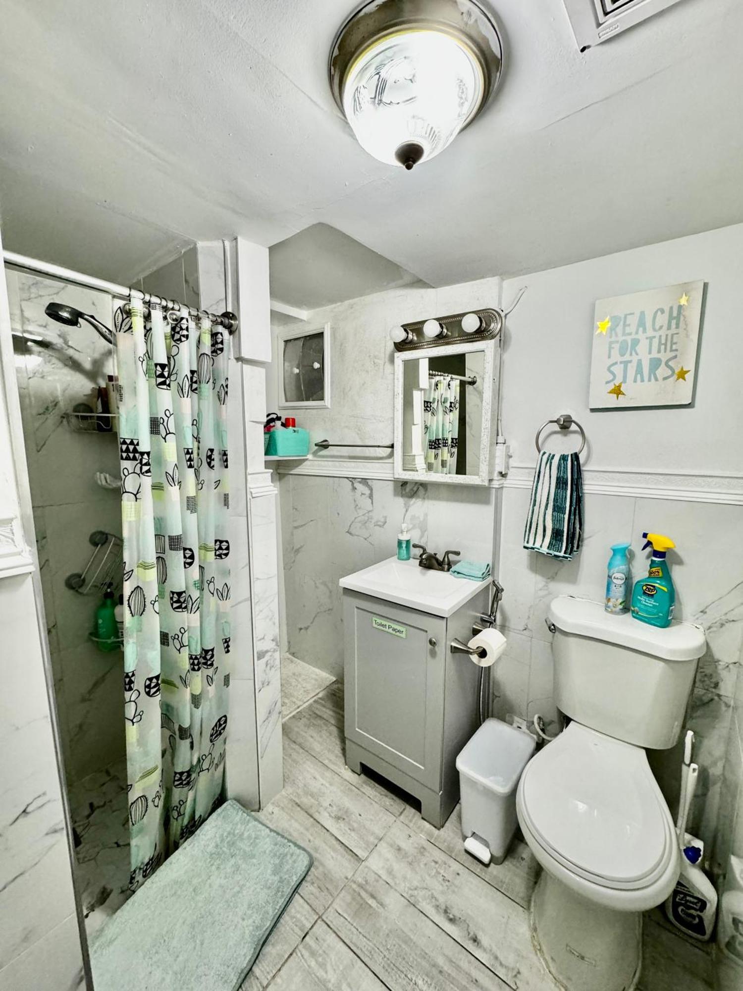 Private Room With Two Twin Beds Air Conditioning And Shared Bathrooms Located Near Seatac Airport And Downtown Seattle Exteriér fotografie